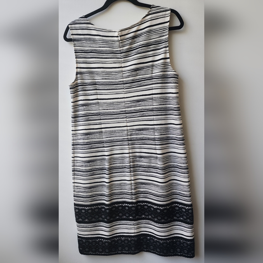 Ann Taylor Striped Shift Black & White Sleeveless Dress Stretchy sz 6 Lace Scoop - Picture 3 of 7